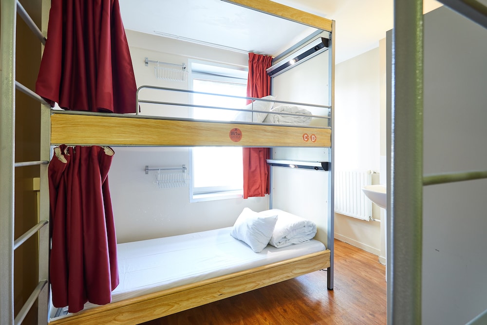 Quadruple Room, Shared Bathroom photo 1