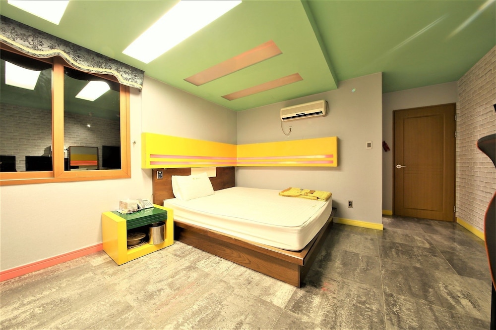 Premium Double Room, 1 King Bed