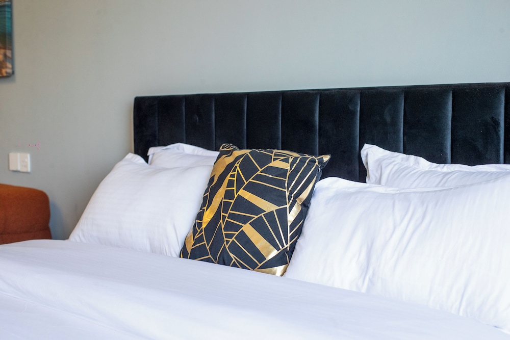 Deluxe Studio, Private Pool, City View