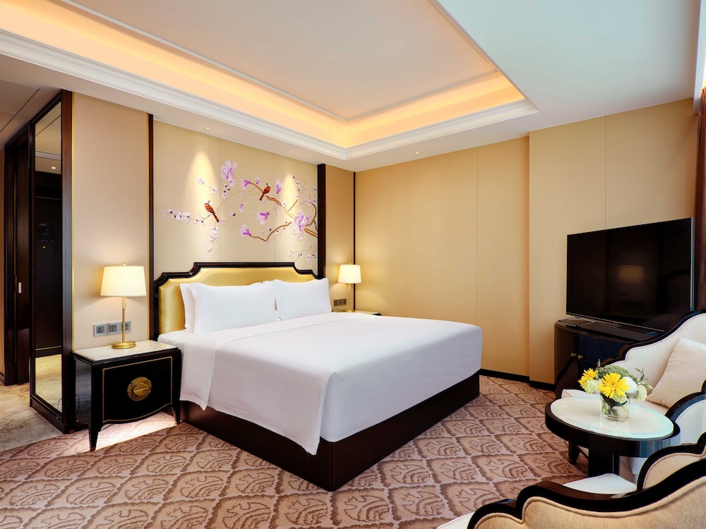 Superior King Room photo 3