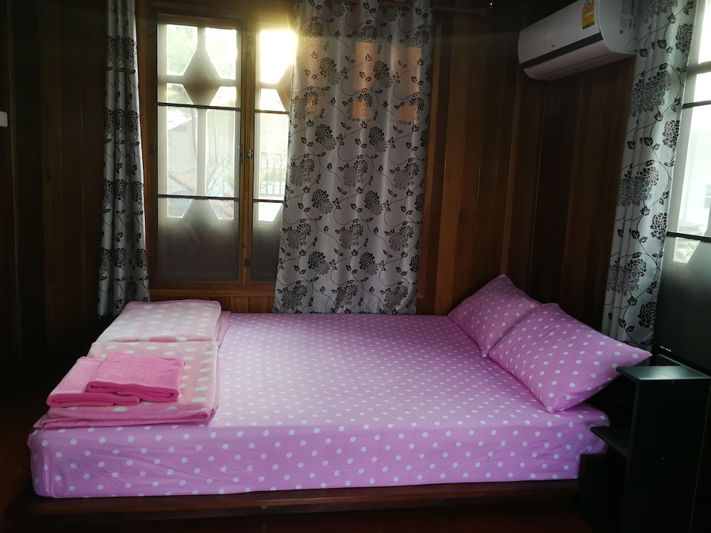 Family Bungalow photo 1