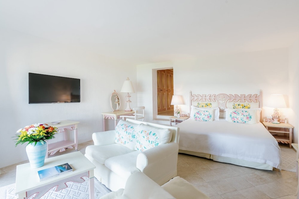 Premium Room (Frontline) - Photo 1