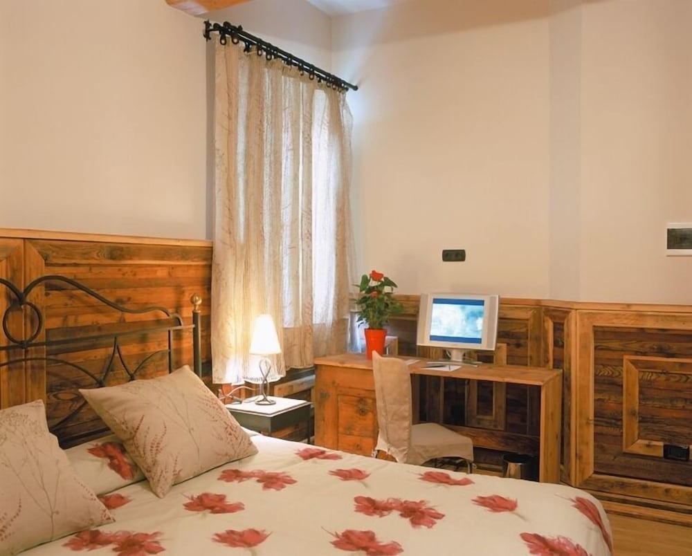 Superior Double Room - Photo 10