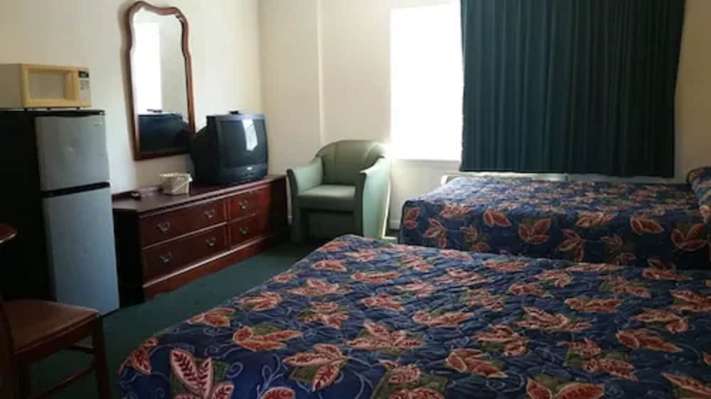 Standard Room, 2 Double Beds, Non Smoking photo 1