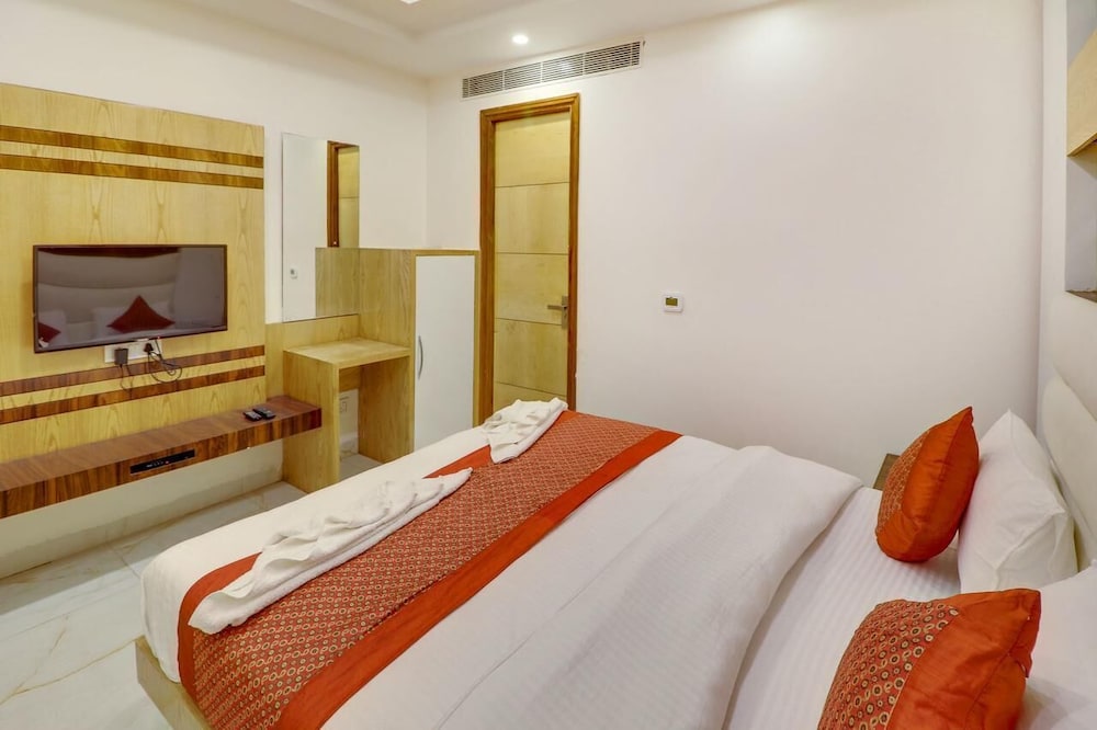 Deluxe Double Room - Photo 7