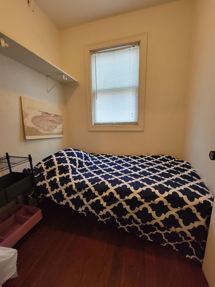Basic Room photo 1