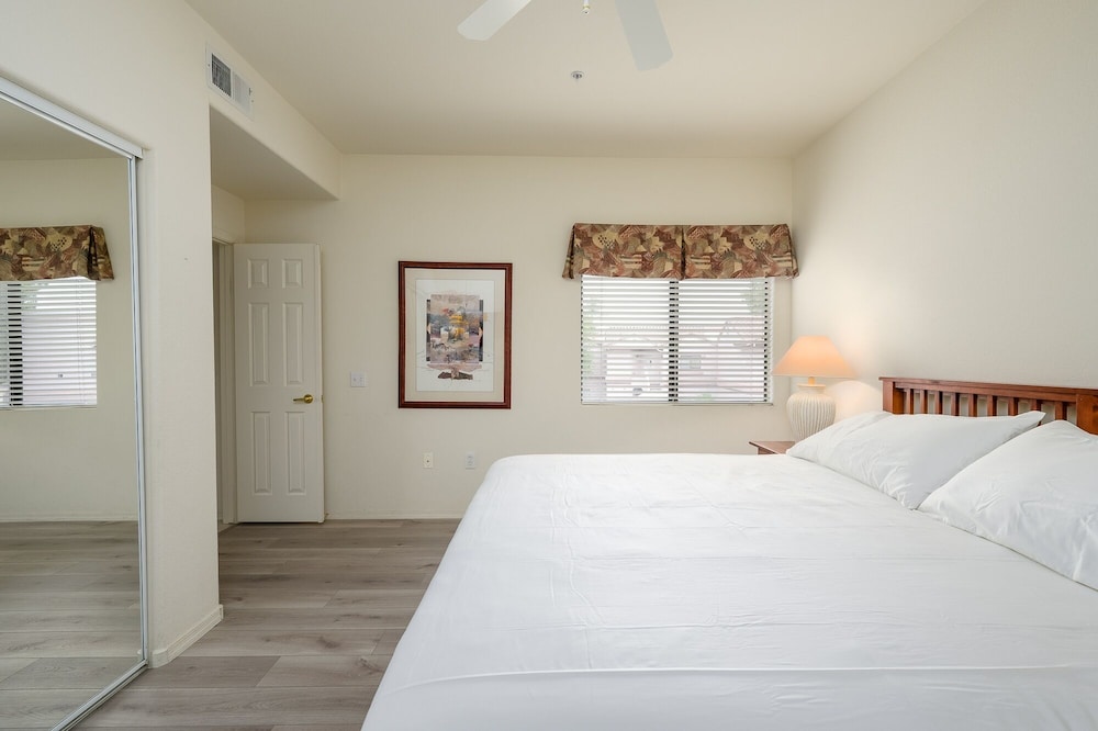 Condo, 3 Bedrooms