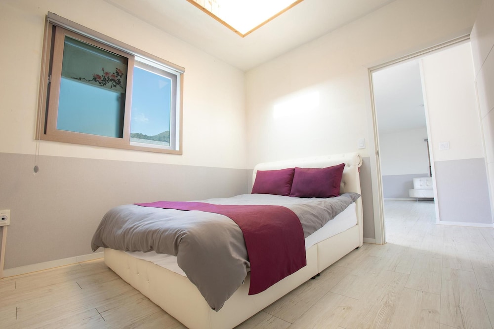 Basic Room, 1 Bedroom (Sun) - Photo 2