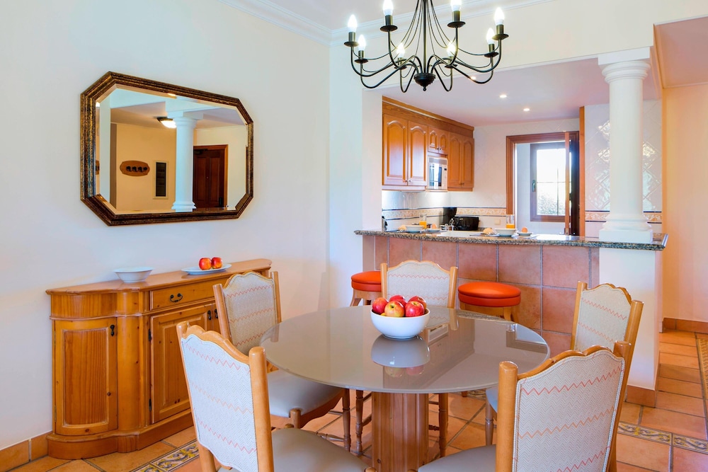 Room, 3 Bedrooms, Resort View