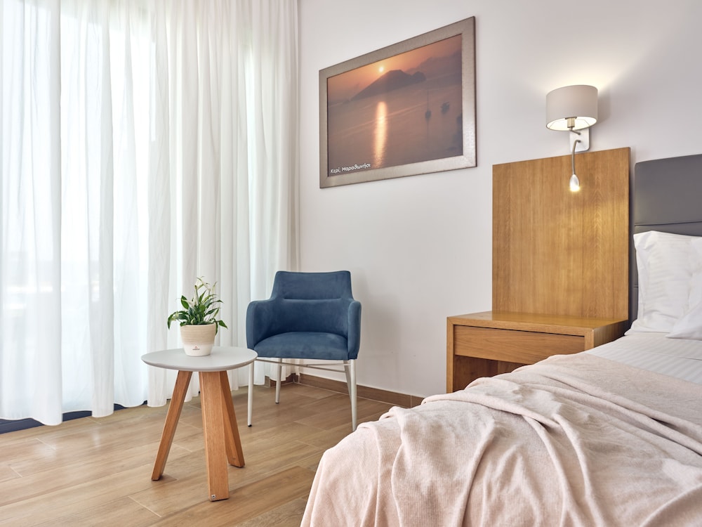 Junior Suite, Sea View photo 2