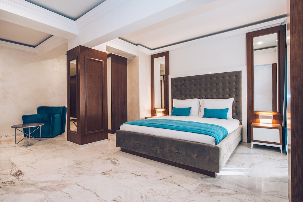 Superior Double Room - Photo 3
