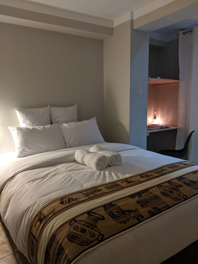 Standard Double Room, 1 Queen Bed