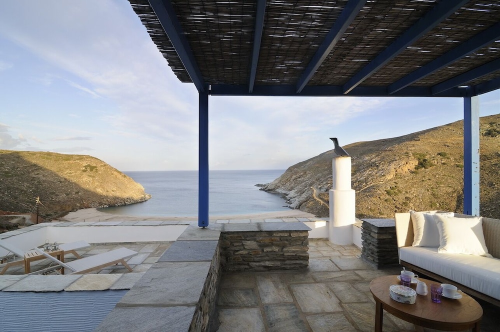 Honeymoon Suite, Sea View photo 2