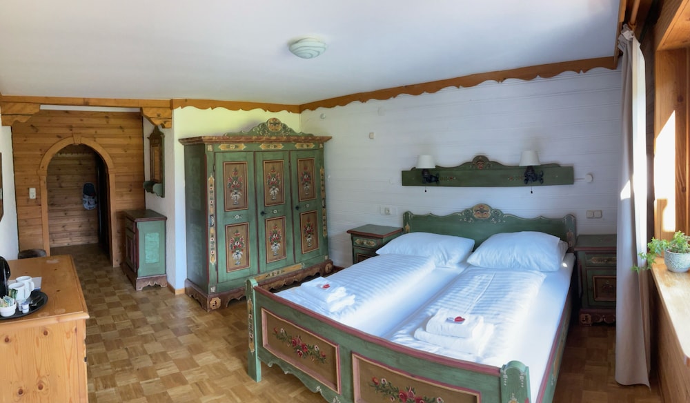 Double Room - Photo 4
