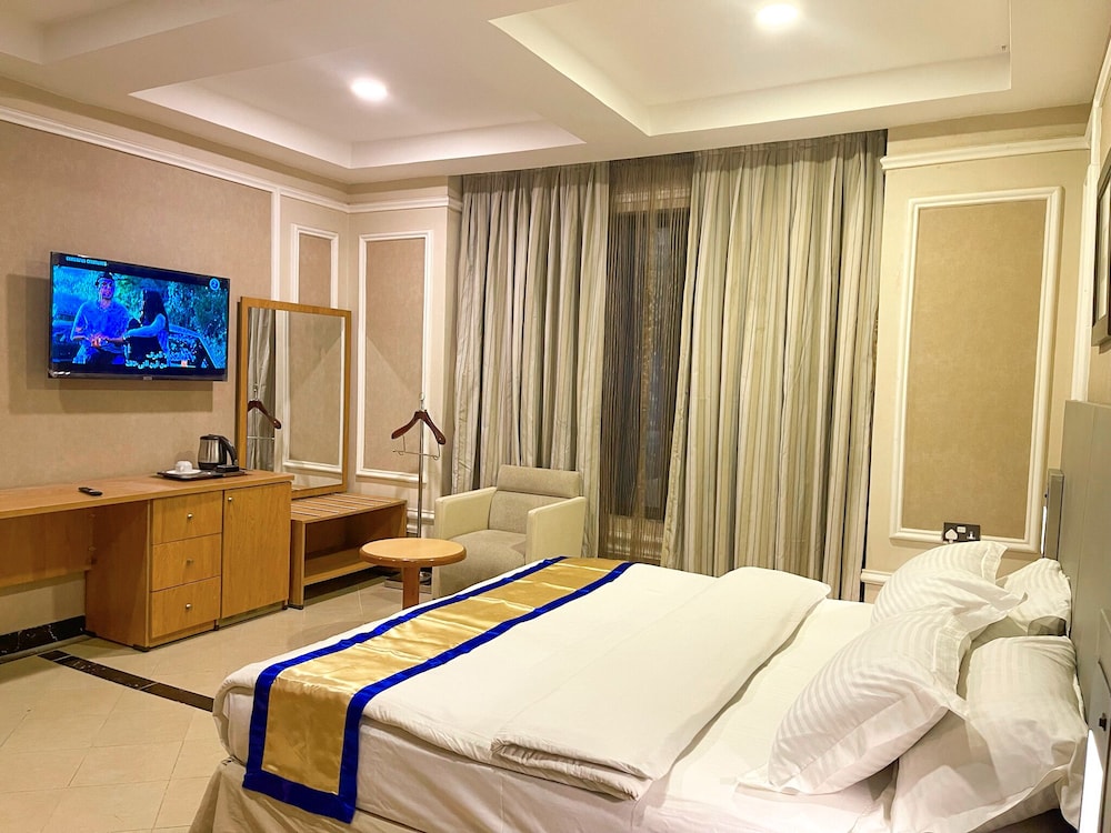 Deluxe Double Room photo 2
