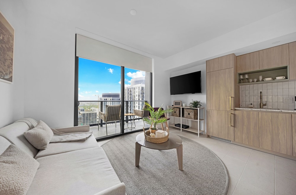 Condo, 1 King Bed With Sofa Bed, Balcony, City View