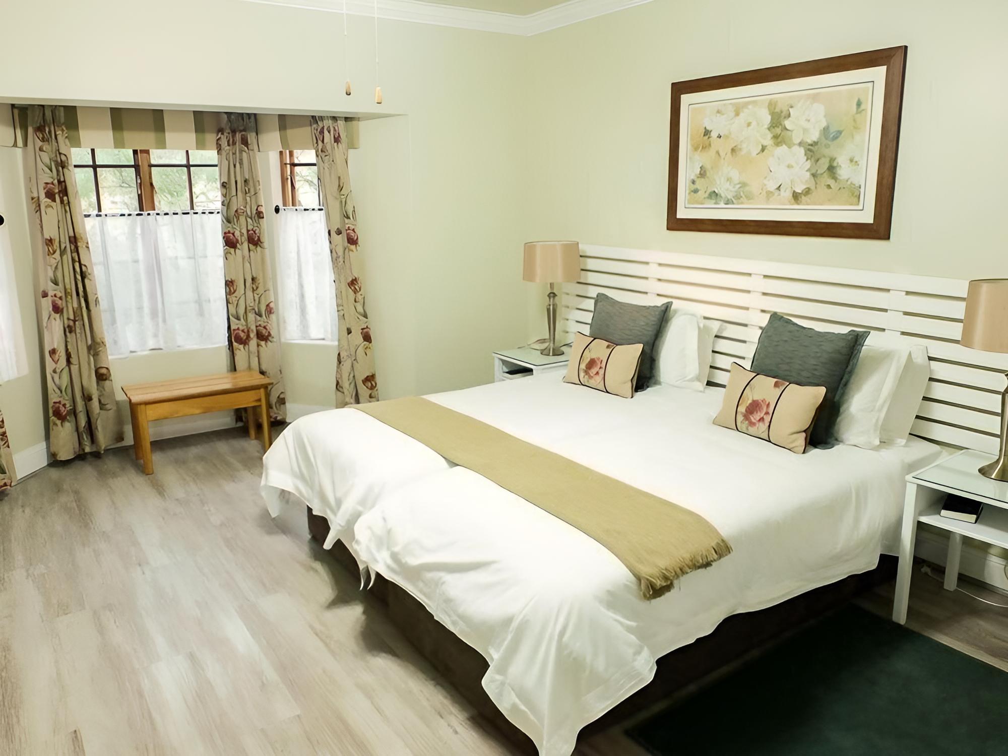 Standard Room photo 3