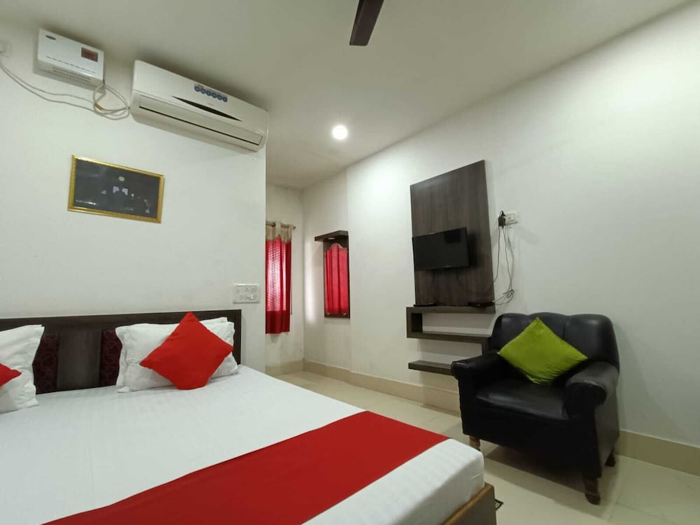 Standard Double Room (A/C)