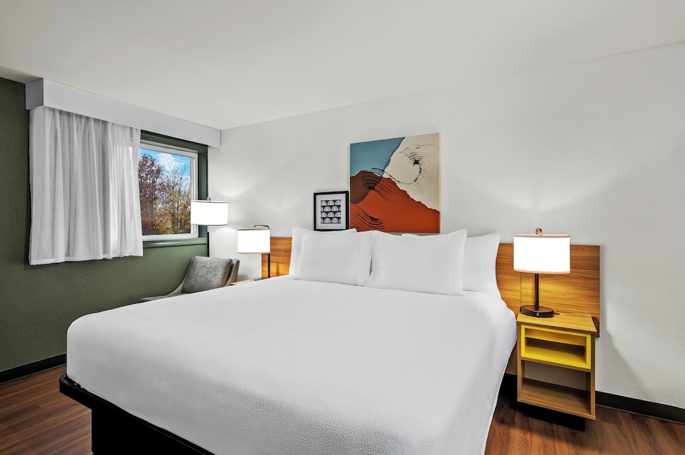 Suite, 2 Bedrooms photo 2