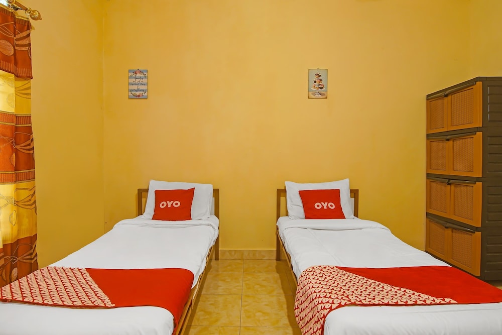Standard Twin Room photo 3