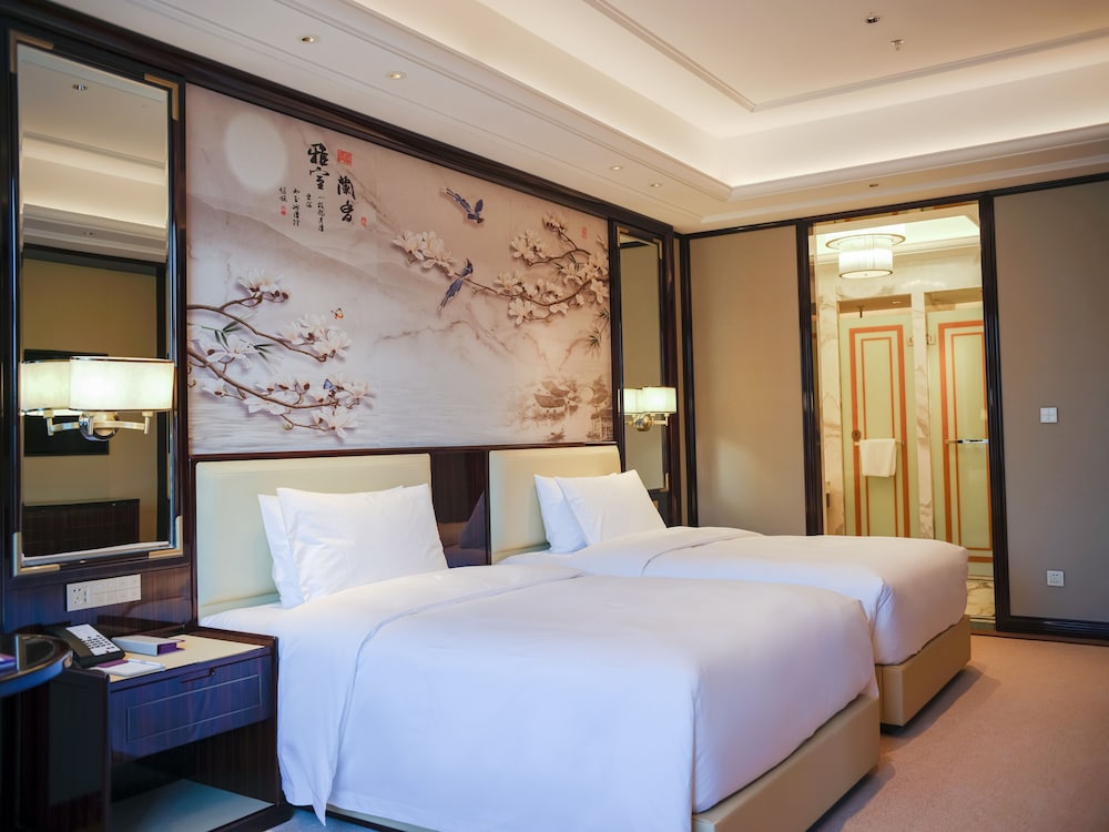 Superior Room, 2 Double Beds photo 2