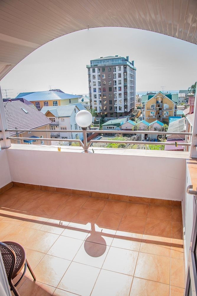 Suite, 2 Bedrooms photo 2