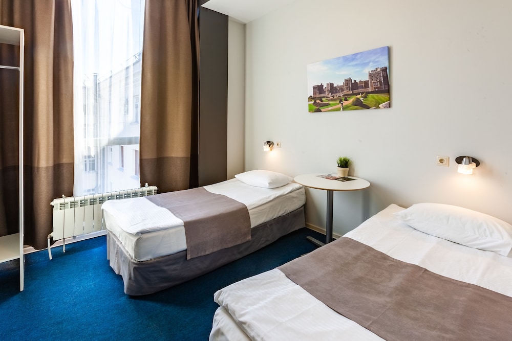 Basic Single Room photo 3