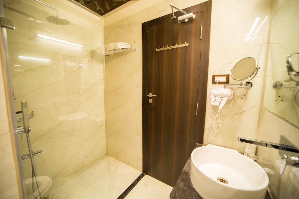 Grand Deluxe Room photo 2