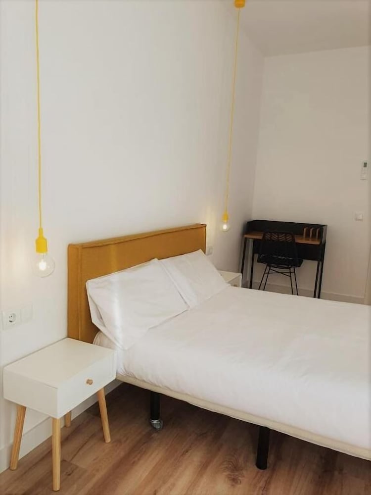 Deluxe Double Room, 1 Double Bed - Photo 19
