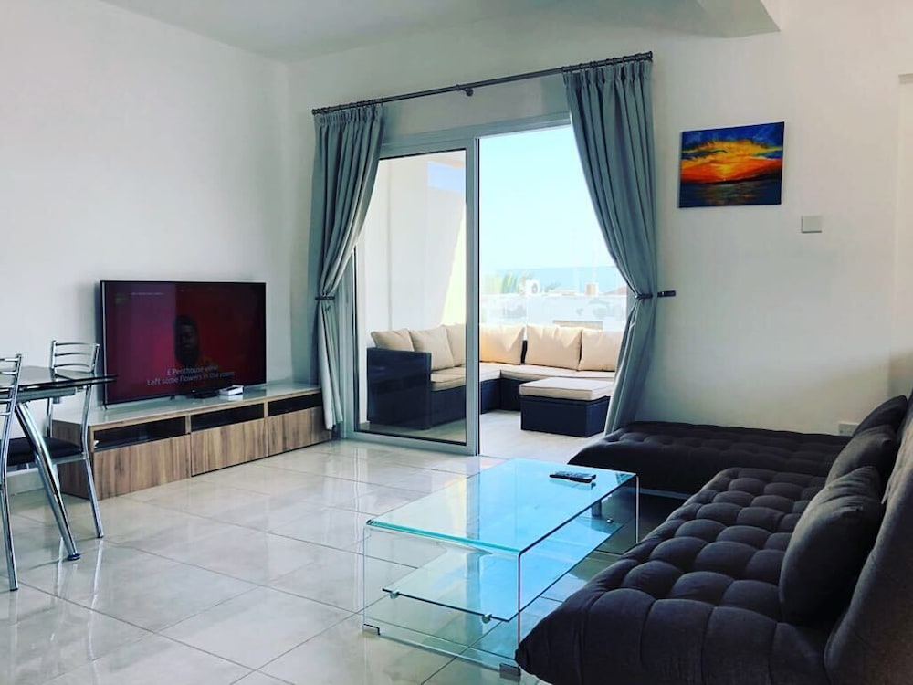Deluxe Penthouse, 2 Bedrooms