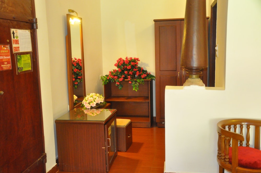 Executive Room - Photo 4