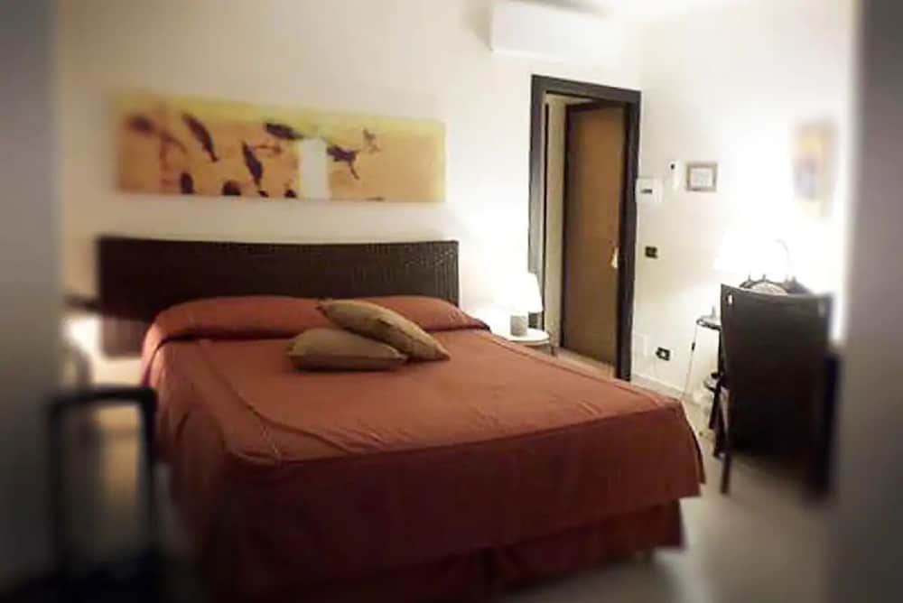 Comfort Suite photo 1
