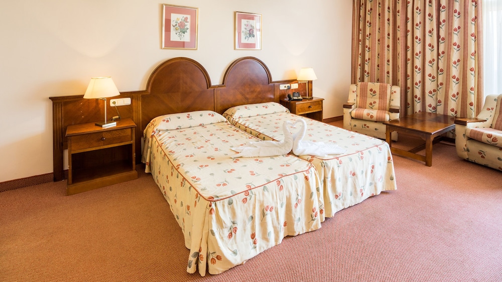 Double Room Single Use (1 Adult) photo 2