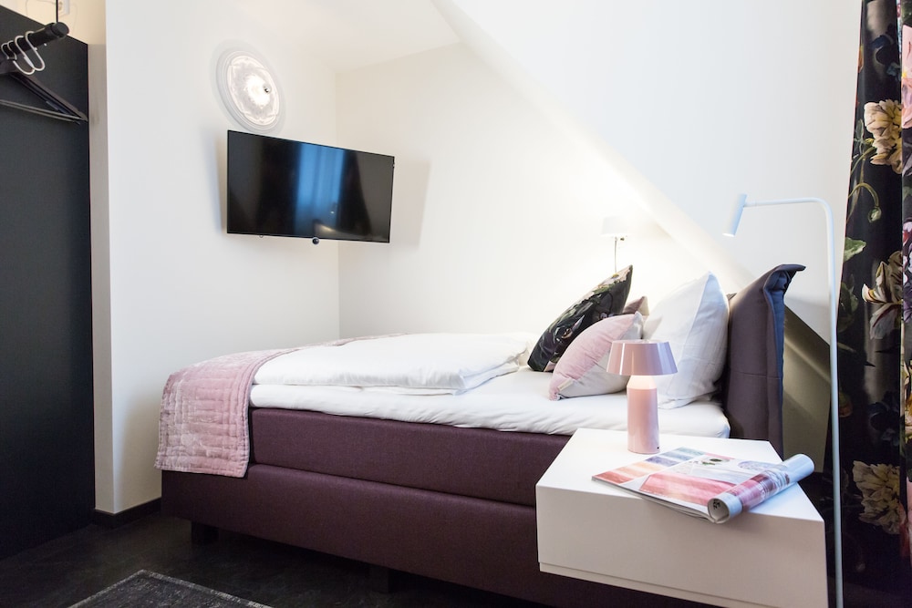 Design Double Room Single Use photo 3