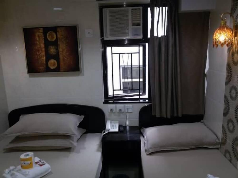 Triple Room, Private Bathroom photo 2