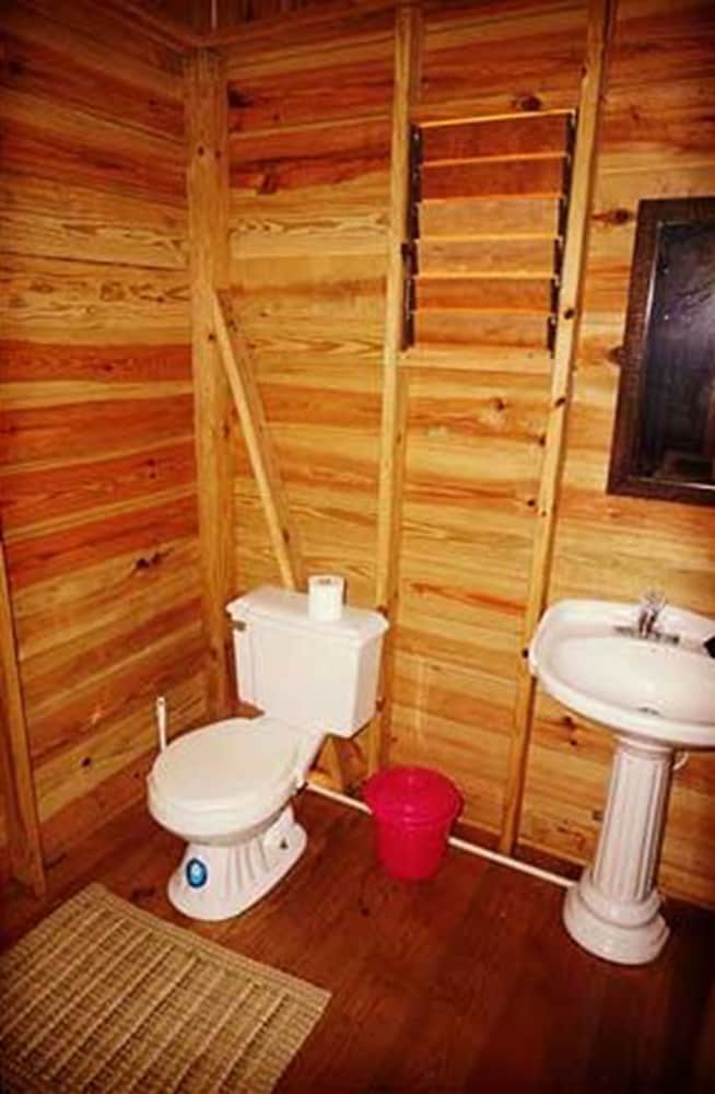 Room, 2 Double Beds, Non Smoking, Mountain View (Eco Chic Mountain) photo 2