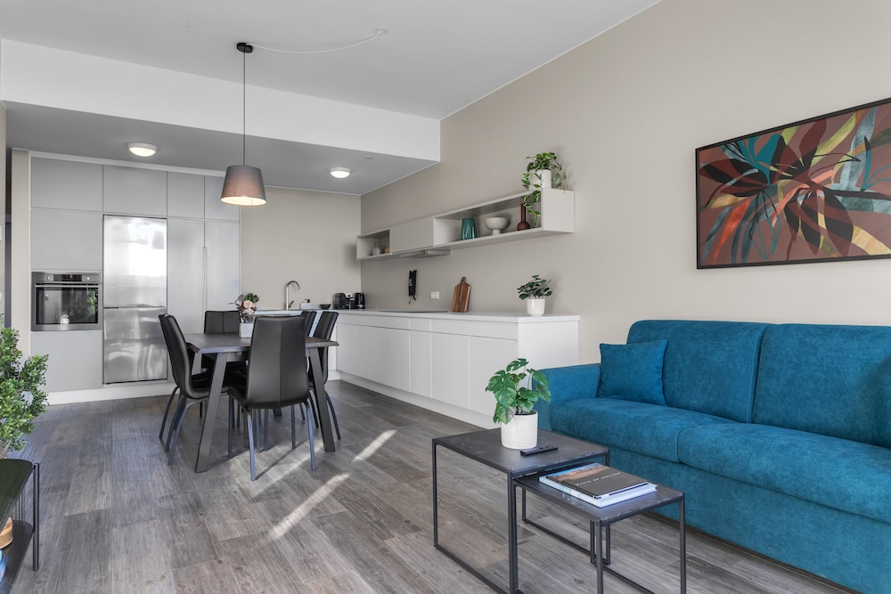 Comfort Apartment photo 2