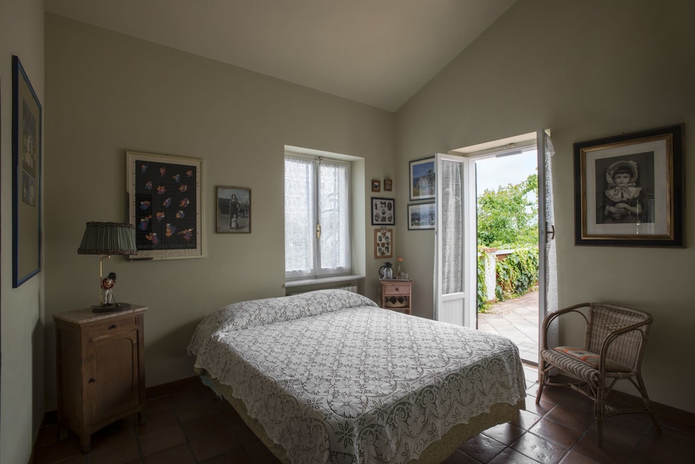 Suite, 2 Bedrooms, Ensuite, Sea View photo 3
