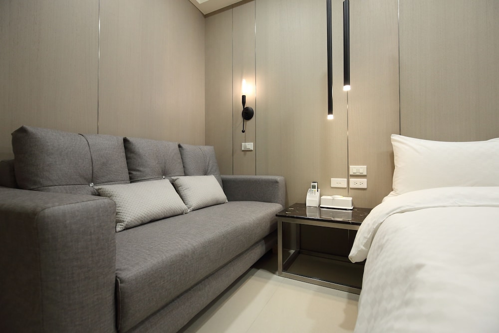 Deluxe Double Room, 1 Double Bed photo 2