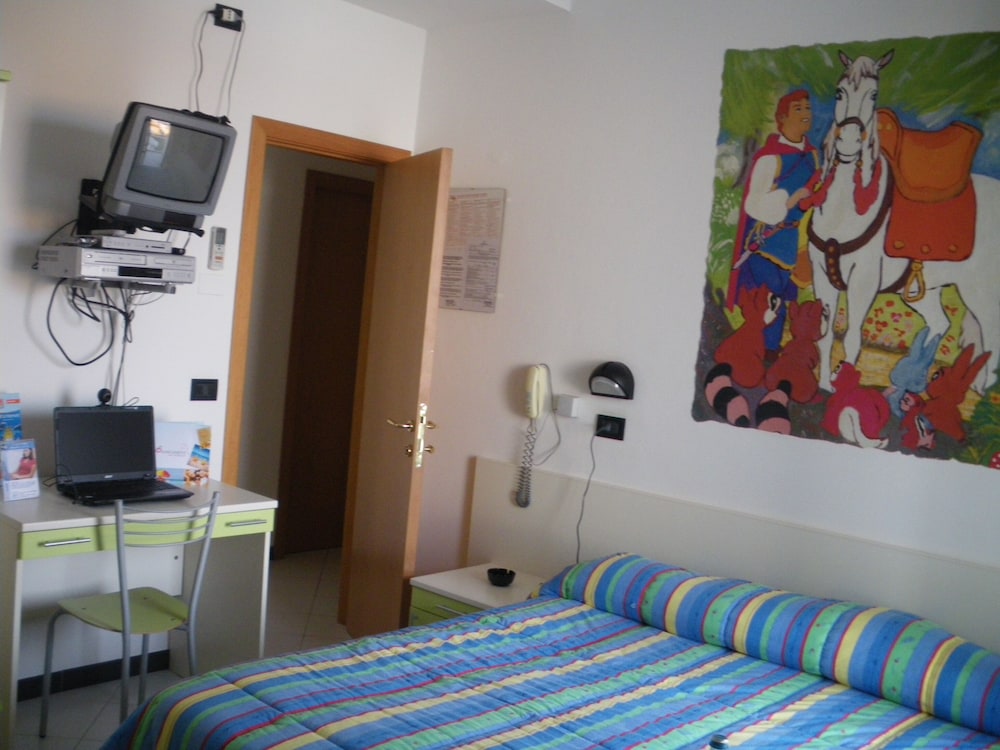 Quadruple Room photo 2