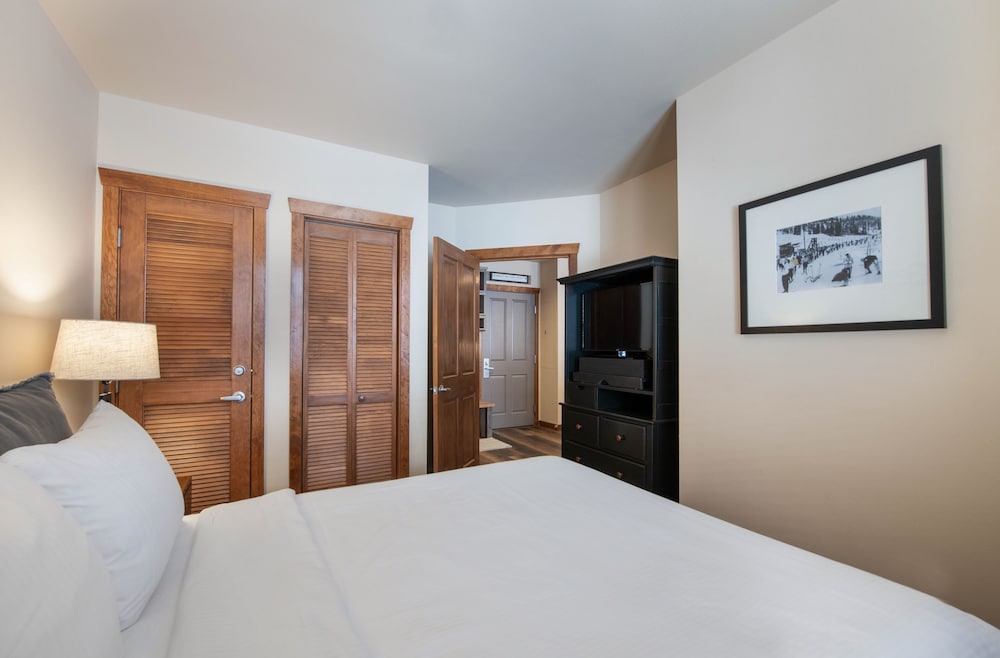 Condo, 1 Bedroom photo 1