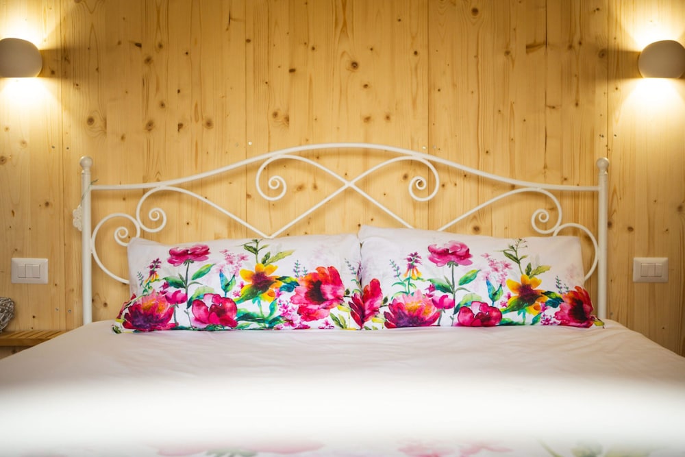 Glamping Eco-suite con colazione e vasca idromassaggio esclusiva photo 2