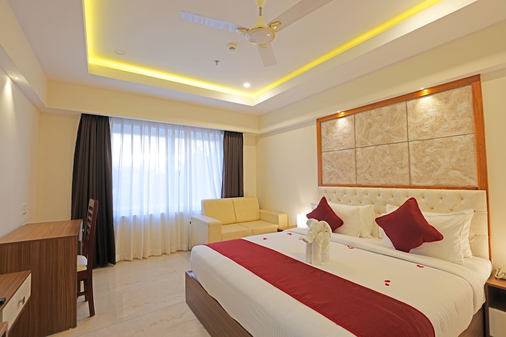 Executive Room - Photo 9