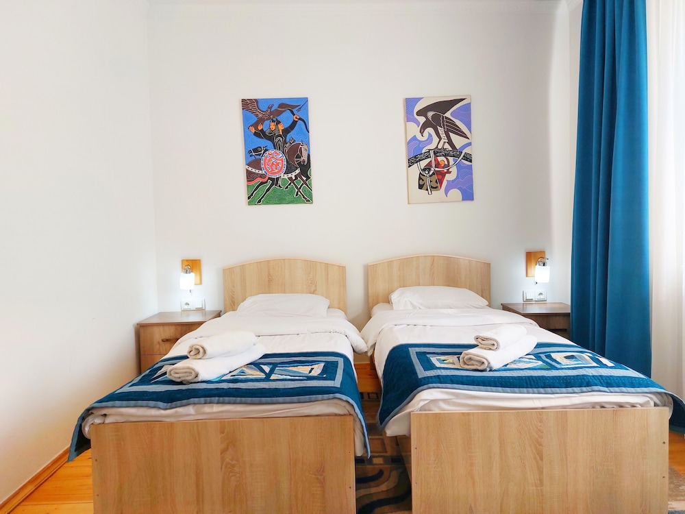 Basic Single Room photo 3