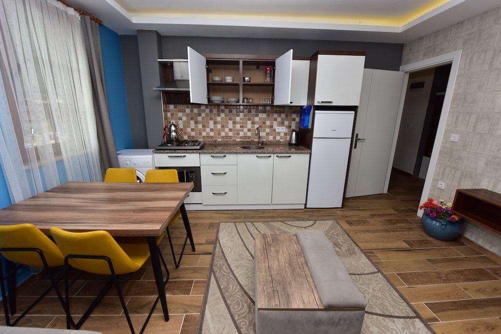 Standard Suite, 1 Double Bed with Sofa bed photo 3