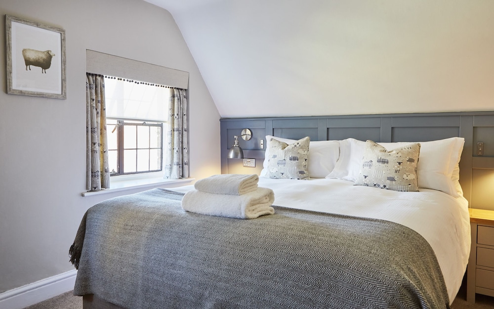 Standard Double Room, Ensuite, Courtyard View photo 1