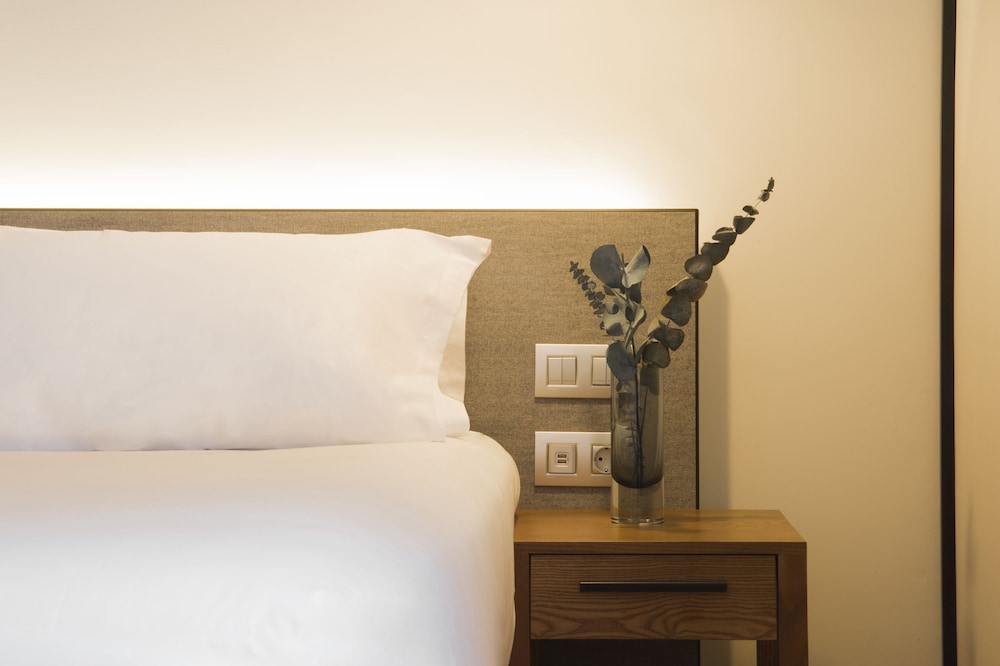 Standard Double Room - Photo 1