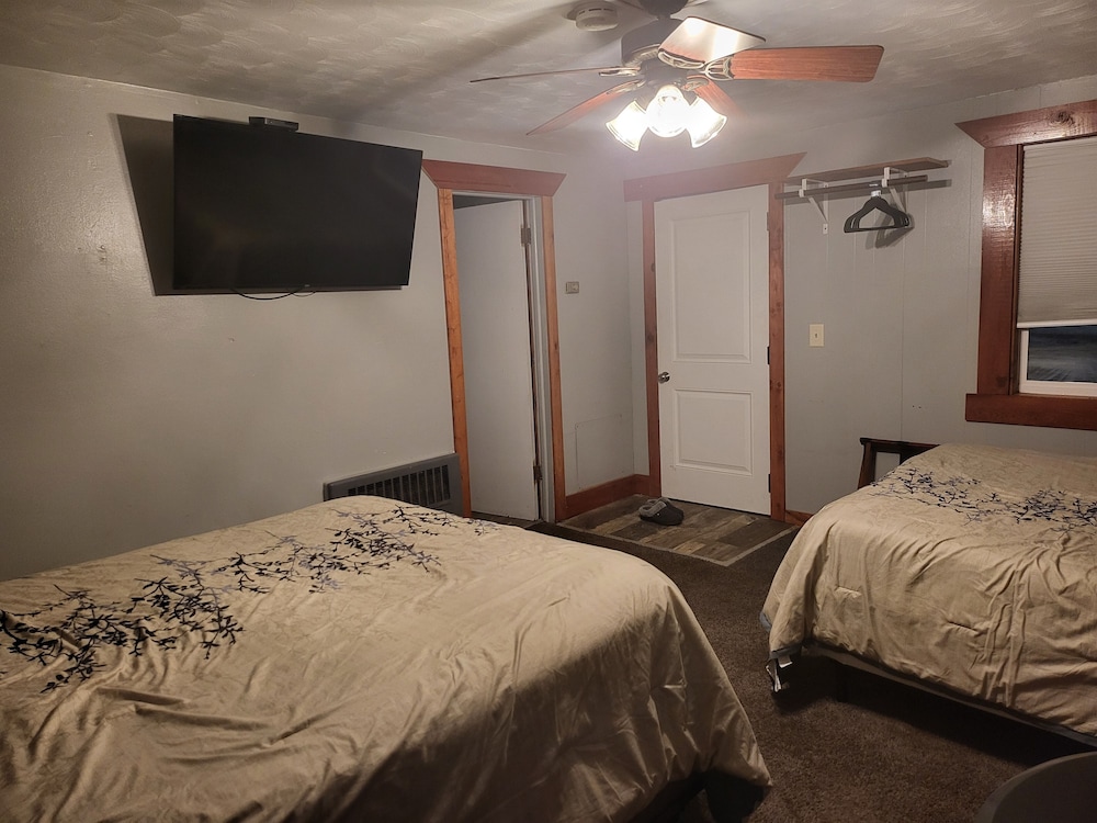 Room, 2 Queen Beds, Non Smoking