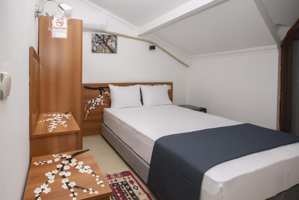 Economy Room photo 1