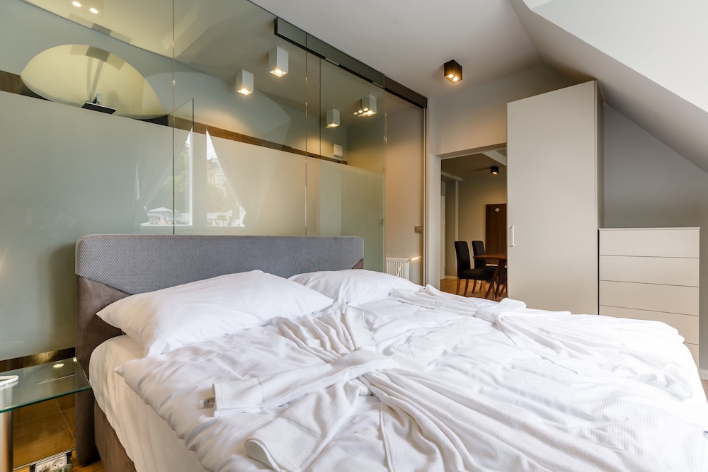 Premium Apartment, 1 Bedroom, Kitchenette, River View (40 sqm) photo 3